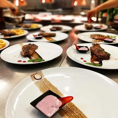 Nočitev z zajtrkom Restaurant And Kotlar 3*