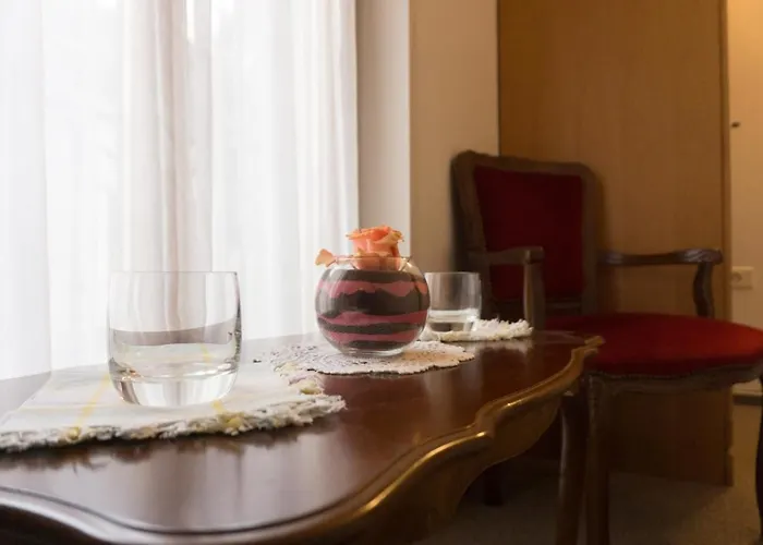 Restaurant And Kotlar Bed & Breakfast