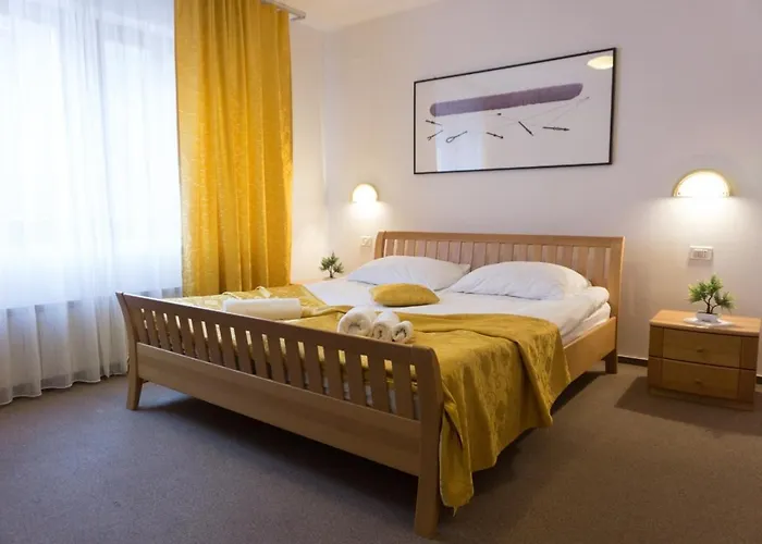 Restaurant And Kotlar Bed & Breakfast