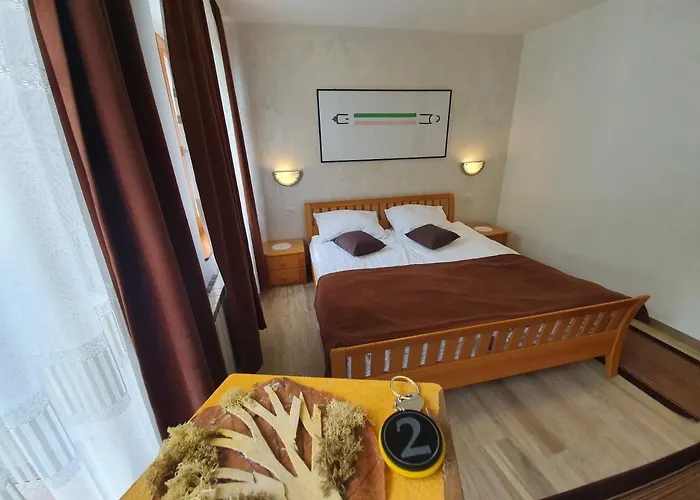 Restaurant And Kotlar ベッド・アンド・ブレックファスト コバリード