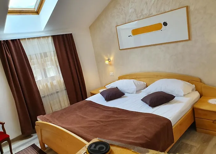 Restaurant And Kotlar コバリード