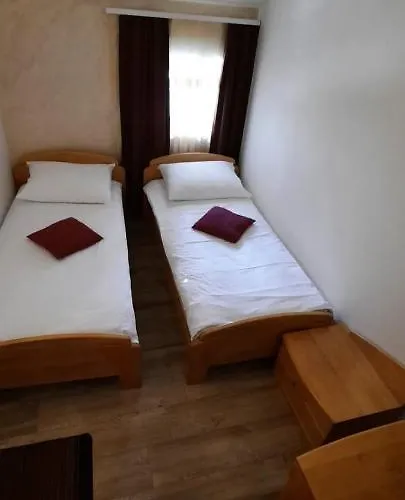 Restaurant And Kotlar Bed & Breakfast 3*